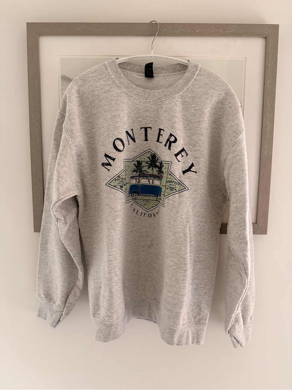 Gildan Gray Monterey Graphic Crewneck Sweatshirt
